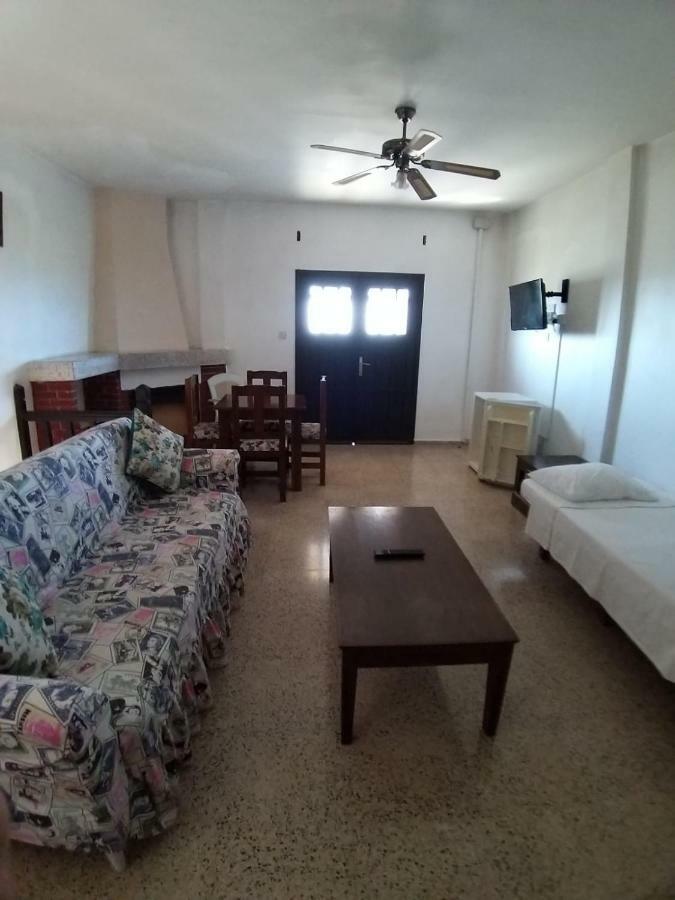 Selenias Balci Plaza Hotel And Balci Plaza Guest Bungalows Karpaz Peninsula المظهر الخارجي الصورة